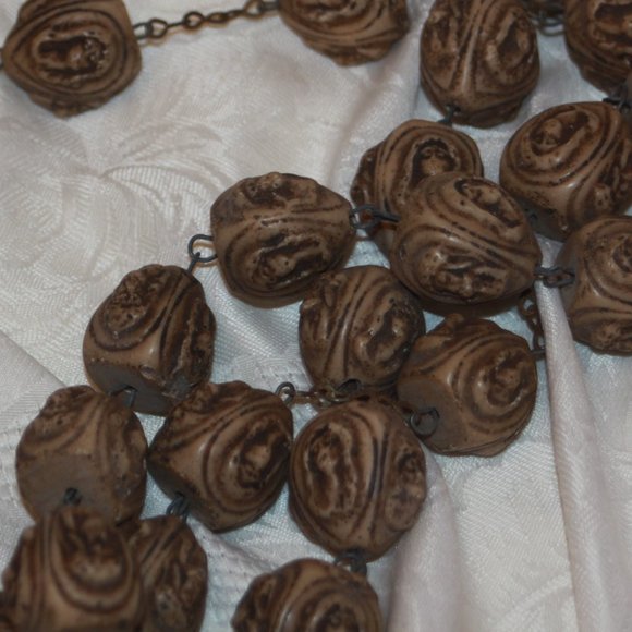 HUGE 60" Rosary Bead Resin Pope Mary - Picture 4 of 5